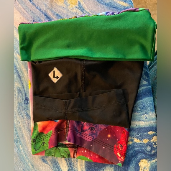 🐈‍⬛CoolFeline Or🙀BADDKittyVibes Pre-Loved Stretchy Shorts Sz-M/L Kids or XS Jrs. - Picture 5 of 16
